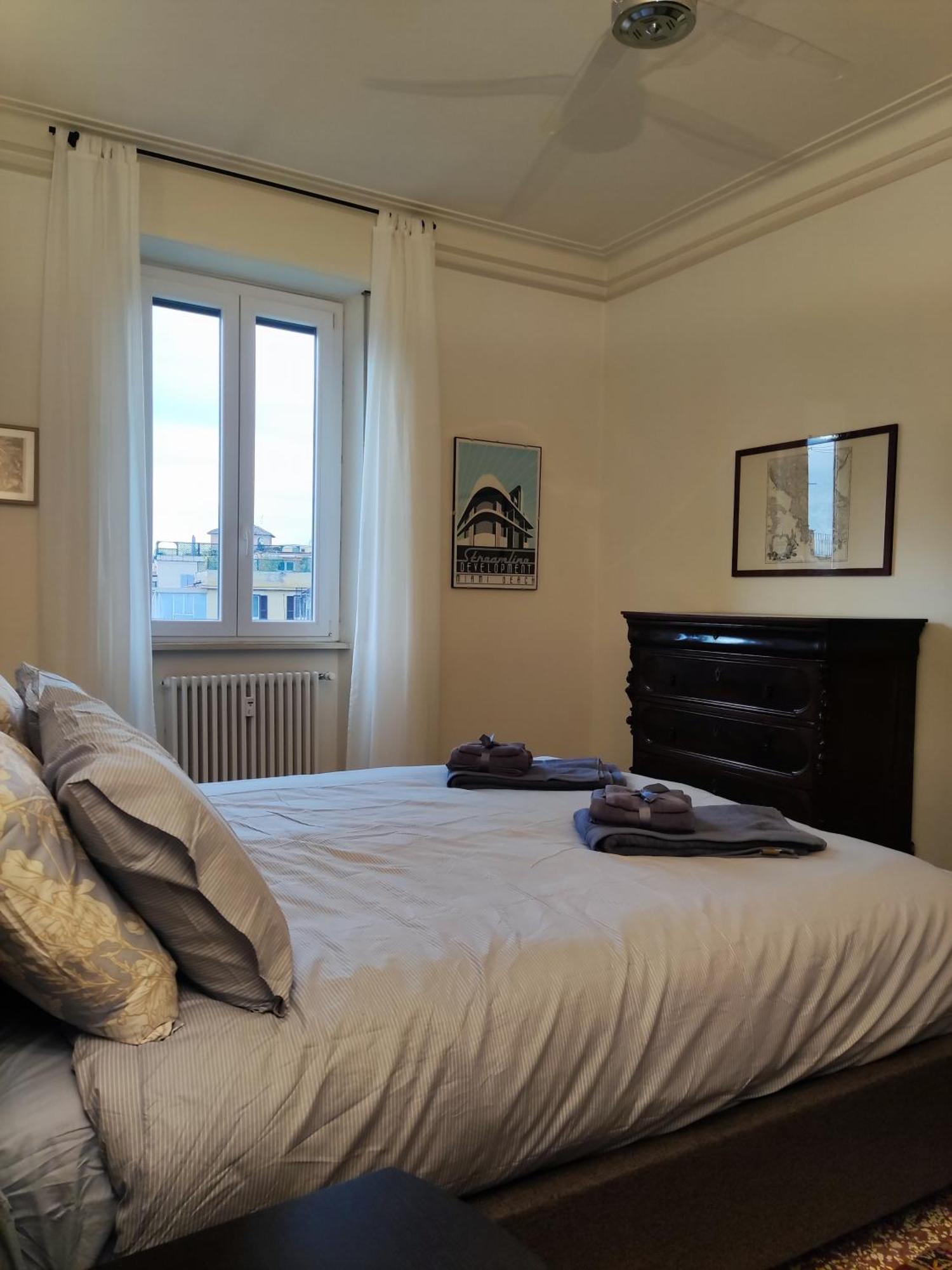 Di Casa Al Colosseo Apartment